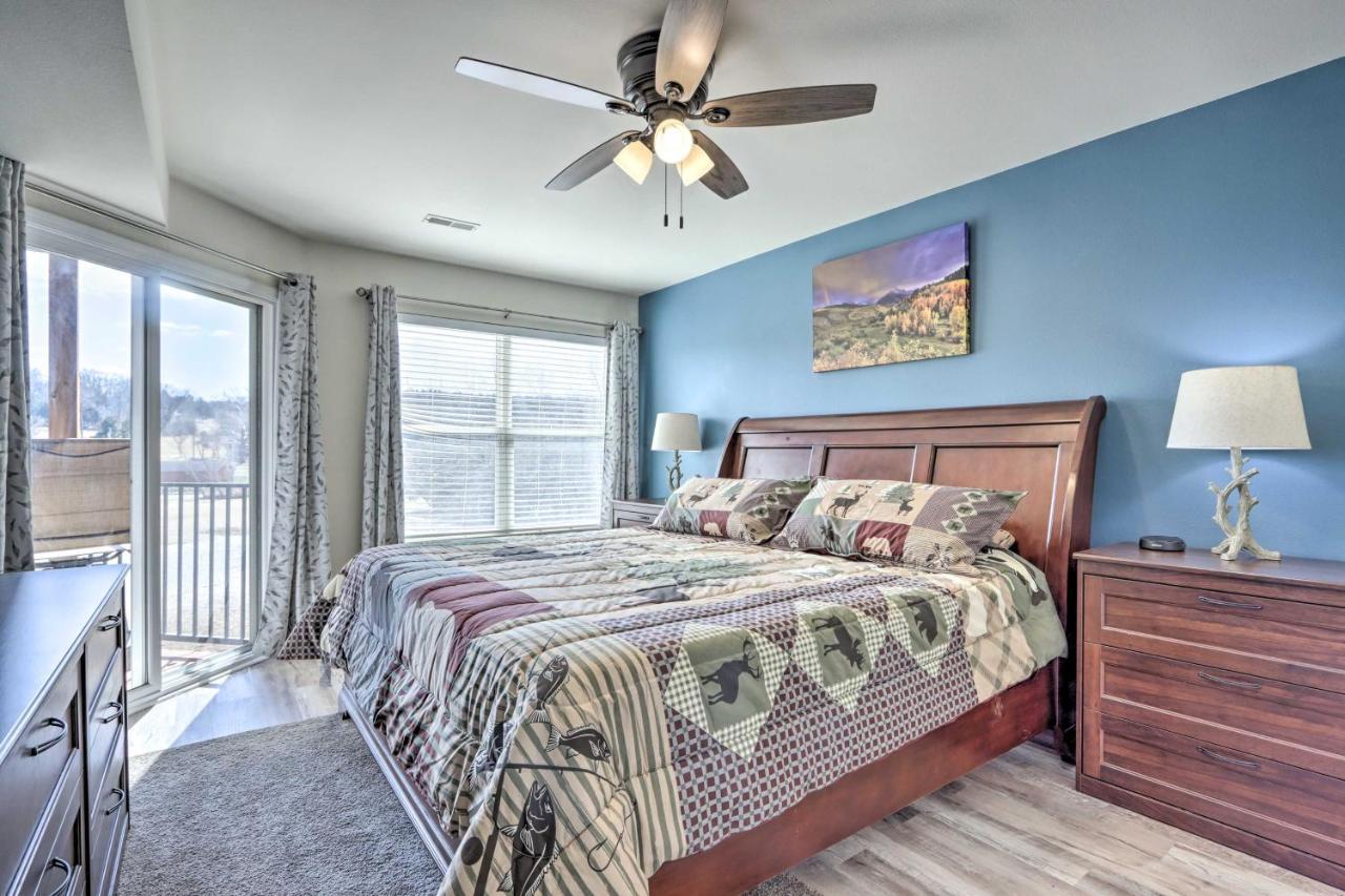 Step-Free Camdenton Condo With Boat Ramp, Dock, Slip 外观 照片