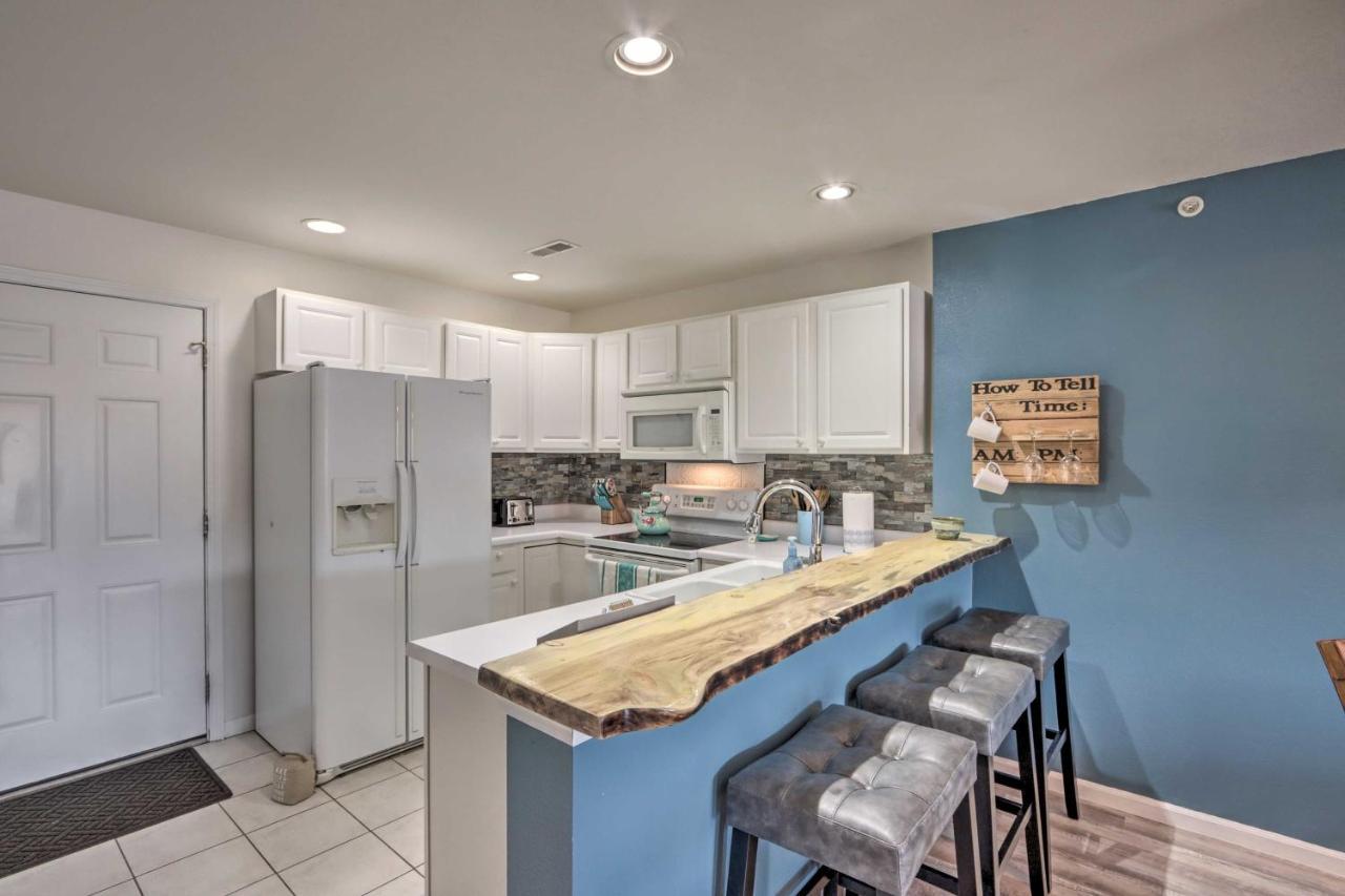 Step-Free Camdenton Condo With Boat Ramp, Dock, Slip 外观 照片